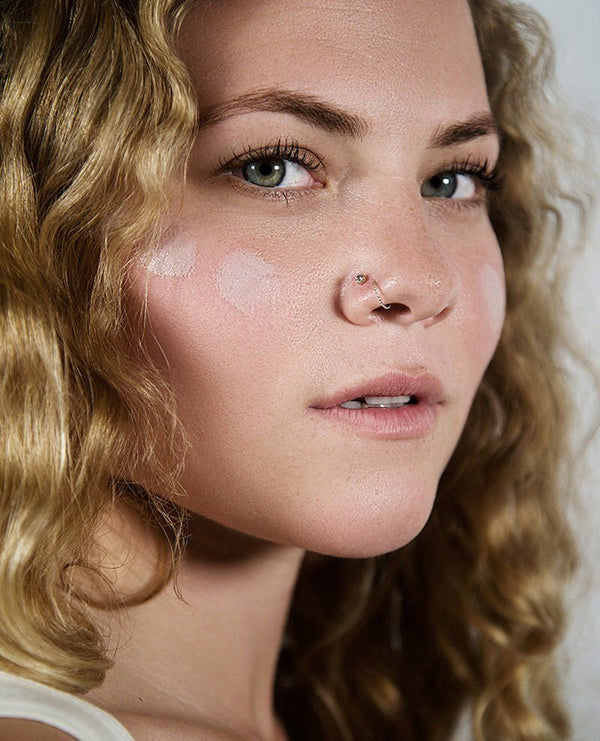 Durt Stix - in Inclusive Skin Shades - Mineral SPF 30 Push-Pop Sun Sticks Model Shot